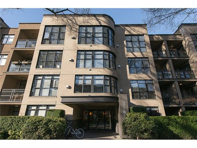 I have sold a property at 409 2181 10TH AVE W in Vancouver
